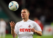 开云体育入口-赛道上的降维打击，当阿斯顿马丁轻取索伯，佩雷兹如何刷新纪录的底层逻辑