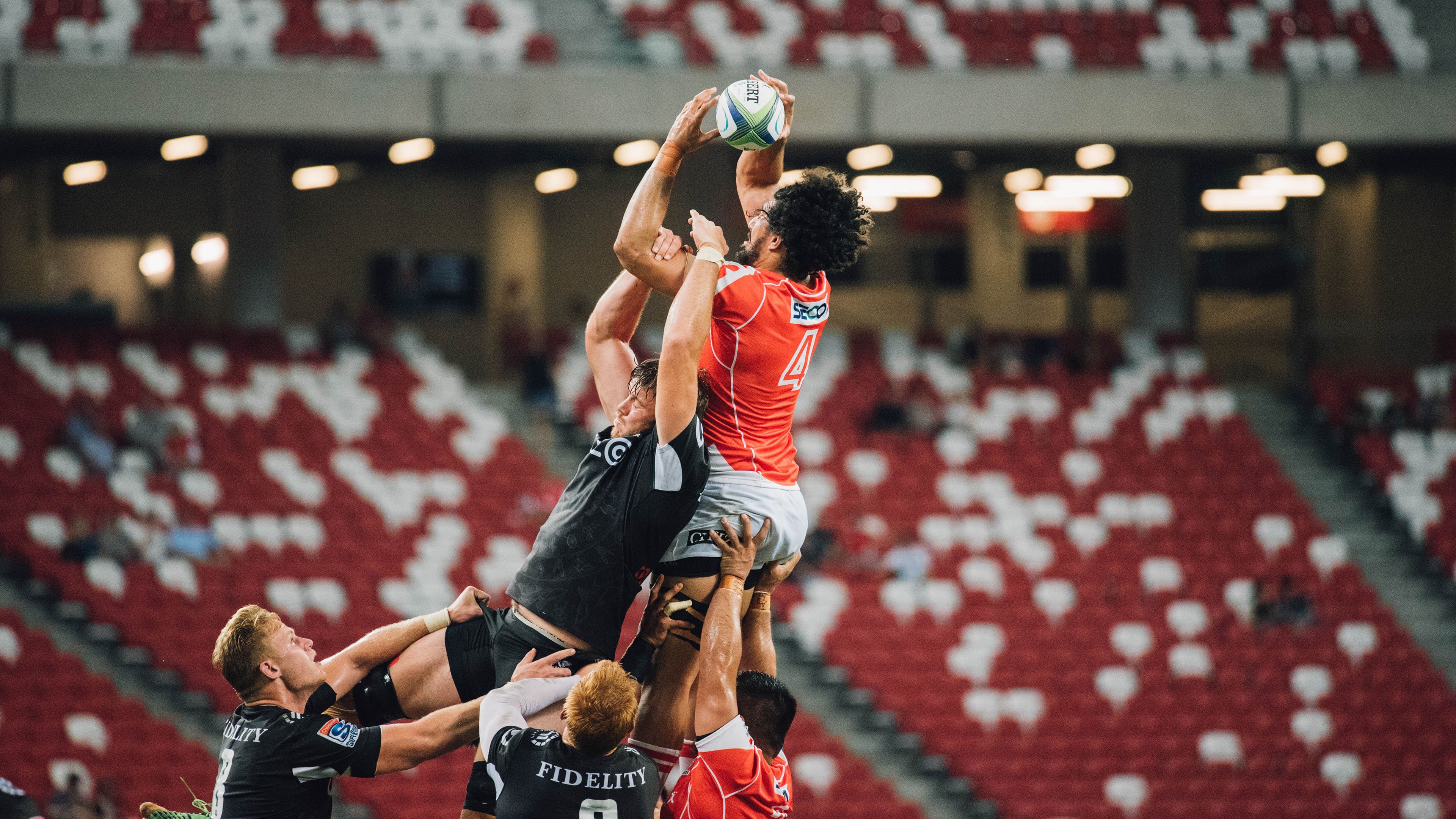 掘金险胜雷霆,戈贝尔压力下完成爆发