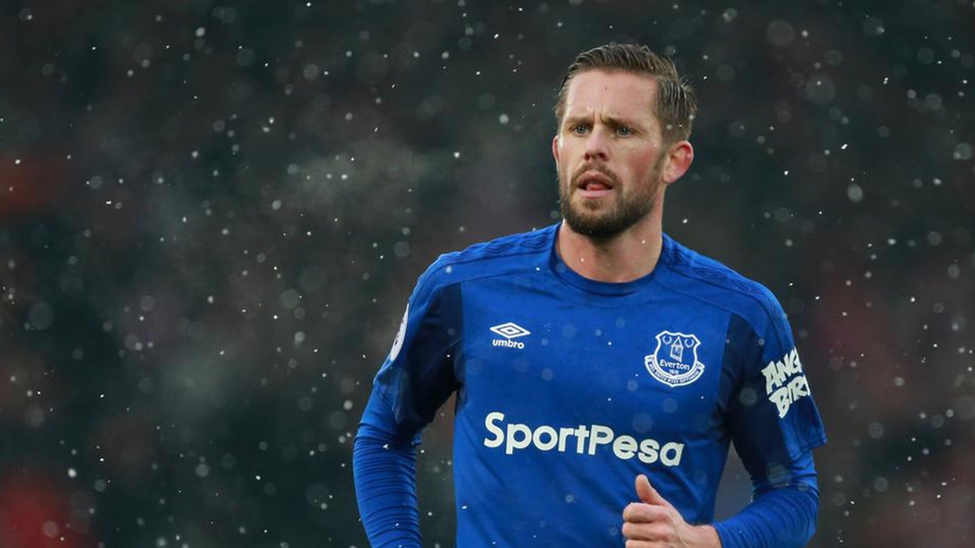 黄喜灿，攻防转换的隐形引擎，铸就比利时绝杀贝蒂斯经典一役